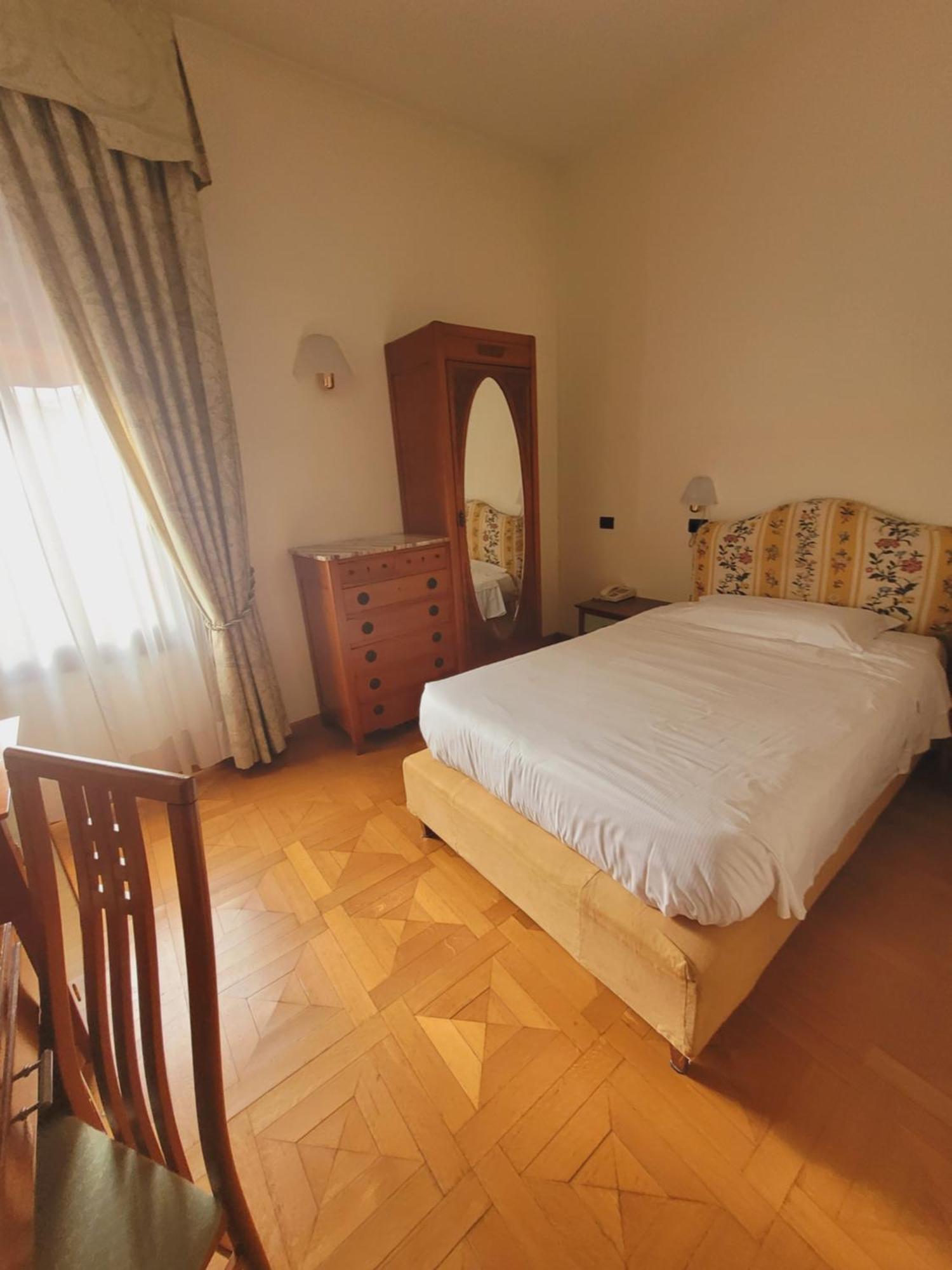 Alla Rocca Hotel Conference & Restaurant Bazzano Dış mekan fotoğraf