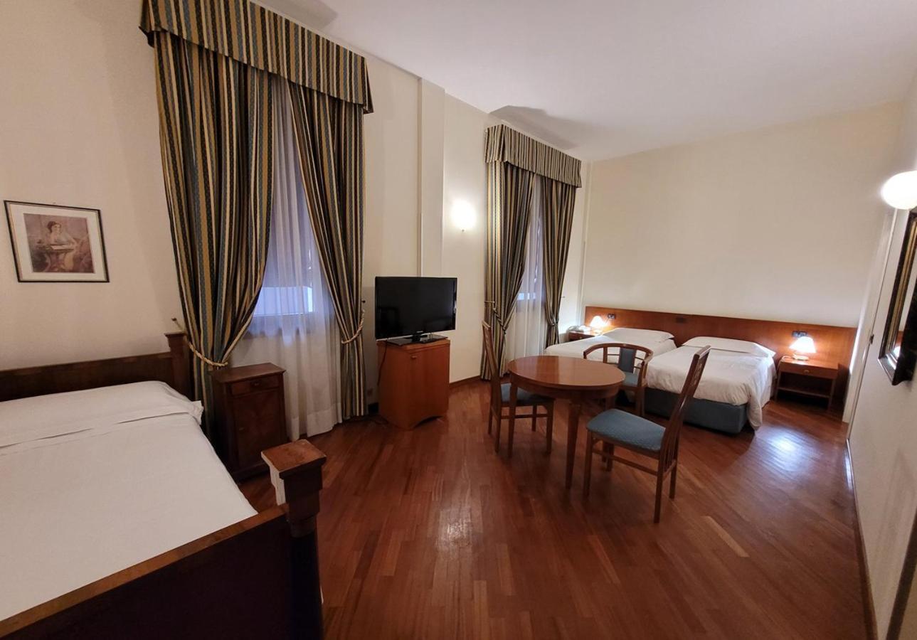 Alla Rocca Hotel Conference & Restaurant Bazzano Dış mekan fotoğraf
