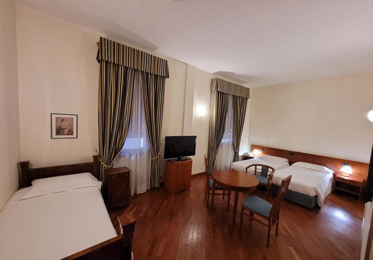 Alla Rocca Hotel Conference & Restaurant Bazzano Dış mekan fotoğraf
