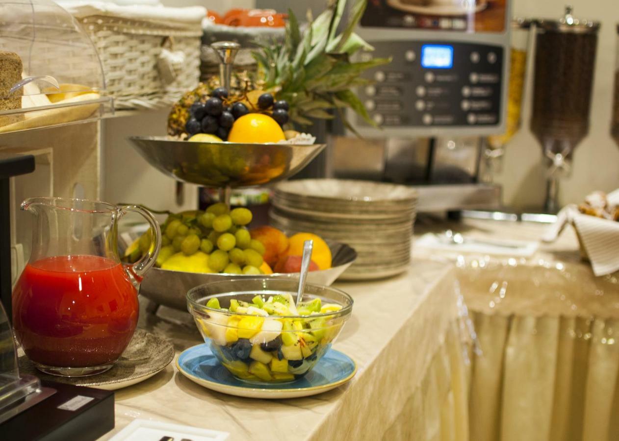 Alla Rocca Hotel Conference & Restaurant Bazzano Dış mekan fotoğraf